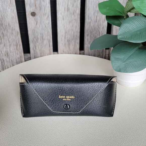 Kate Spade Black Pebbled Leather Eyeglasses Case - Picture 4 of 8